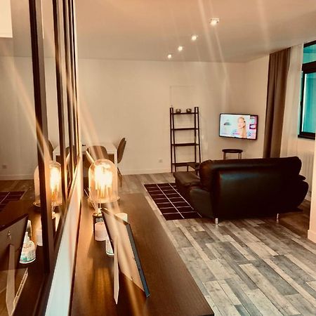 Superbe Appartement En Hyper Centre De Charleville Dış mekan fotoğraf