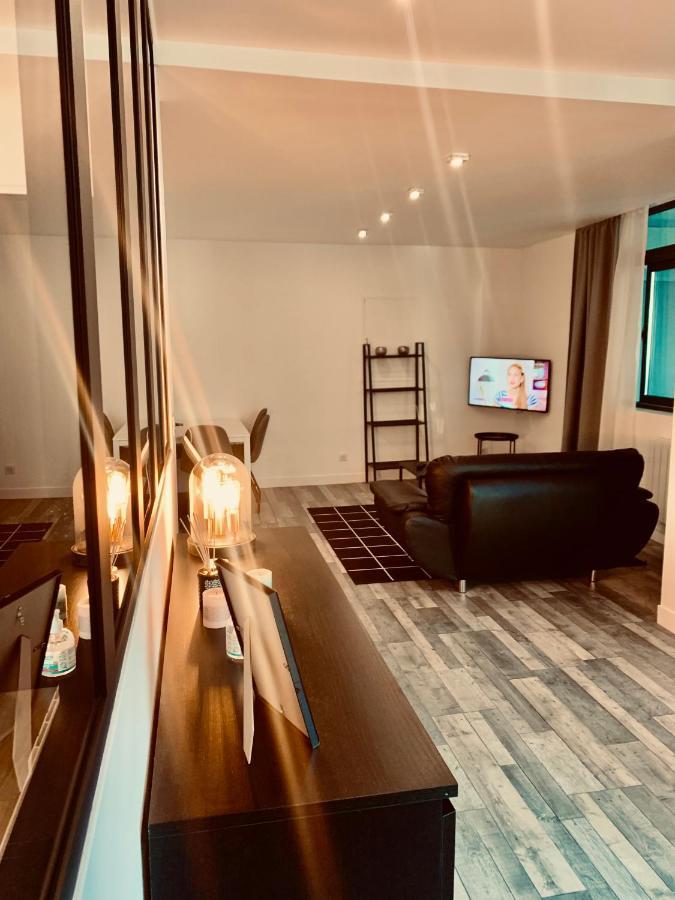Superbe Appartement En Hyper Centre De Charleville Dış mekan fotoğraf